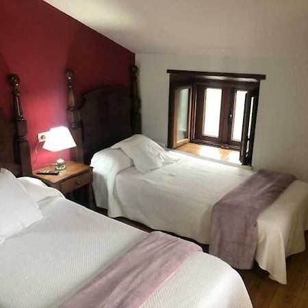 Casa Navarro Hotell O Cebrero Eksteriør bilde